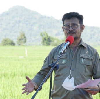 Mentan SYL Tantang Kapolres Tangkap Distributor Pupuk Nakal di Bulukumba