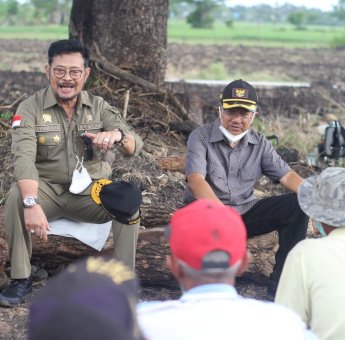 Maksimalkan Hasil Tanaman Jagung, Mentan SYL Kembali Temui Petani di Jeneponto