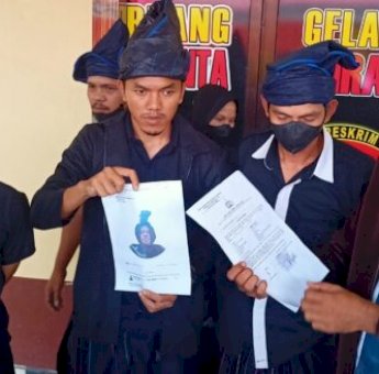 Dinilai Menyinggung Pakaian Adat, Warga Kajang Bulukumba Polisikan Akun Amria Amria