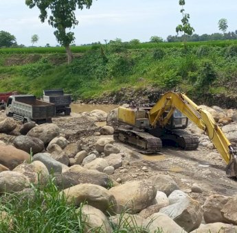 Polisi Warning Tambang di Bulukumba yang Tidak Miliki Izin Berhenti Beroperasi