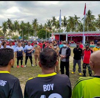 Hadiri Penutupan Napa Cup, Bupati Samahuddin: Jaga Sportifitas!