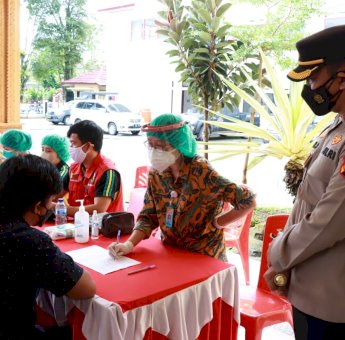 Polres Toraja Utara Gelar Vaksinasi Dosis 3 Kepada Seluruh Anggota