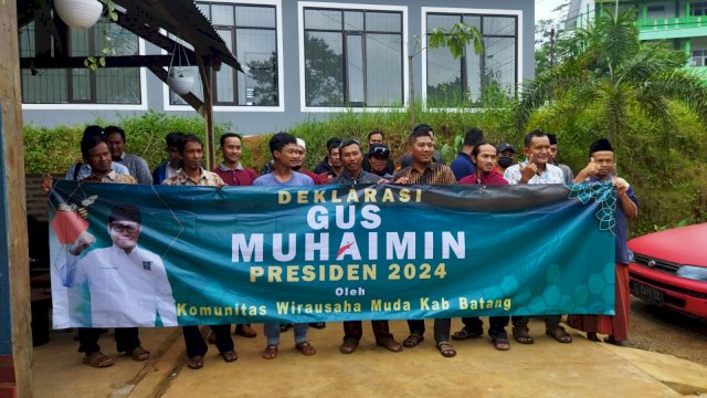 Komunitas Wirausaha Muda Kabupaten Batang saat deklarasi mendukung Gus Muhaimin sebagai Presiden RI 2024