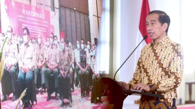 Presiden Jokowi saat memberikan pengarahan di Rakornas Penanggulangan Bencana di Istana Bogor, Rabu (23/02/2022). (Istimewa)
