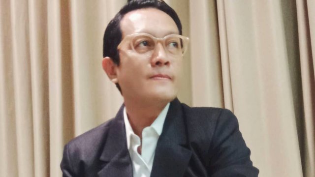 Desainer, Syahrindra Sofyan.