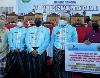 Demi Tuntaskan Isu Abrasi di Takalar, Plt Gubernur Beri Bantuan Keuangan Rp15 Miliar