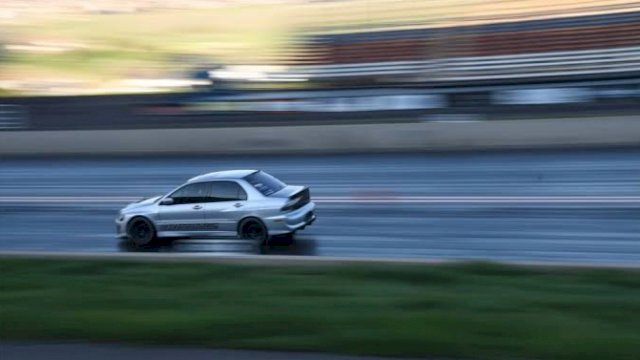 Balapan liar menggunakan kendaraan roda empat. (Ilustrasi)