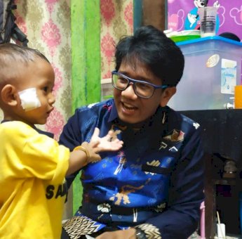 Kondisi Mulai Membaik, Orang Tua Bayi Korban Busur Sampaikan Terima Kasih ke Gubernur Andi Sudirman