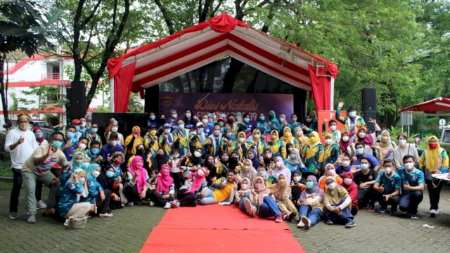 Puncak Dies Natalis ke-39 Fakultas Kedokteran Gigi Unhas, di Pelataran FKG, Sabtu (26/02/2022). (Istimewa)