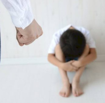 Diduga Aniaya Anak Tiri Pakai Setrika Panas, Pria di Bojonggede Ditangkap Polisi