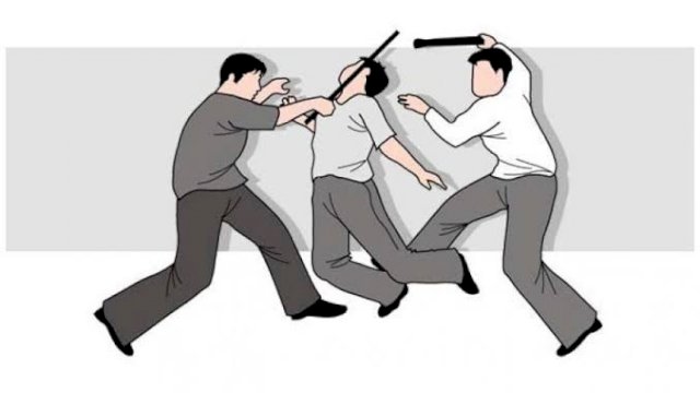 Adegan pengeroyokan. (Ilustrasi)