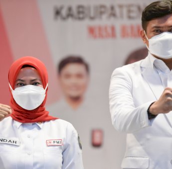 Dilantik Adnan Jadi Ketua PMI Luwu Utara, Indah: Saya Bangga Ber-PMI