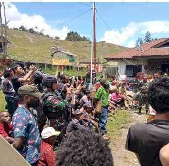 Warga Kabupaten Puncak Papua Tolak Rencana Pergantian Kapolsek dan Danramil Sinak