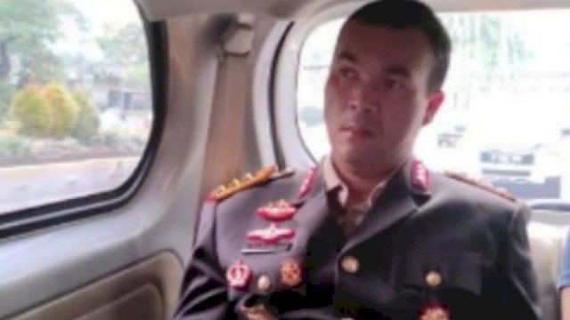 Yusuf Daiman Polisi Gadungan yang diamankan Jajaran Polres Jakarta Timur, Sabtu (05/03/2022). (Ist)