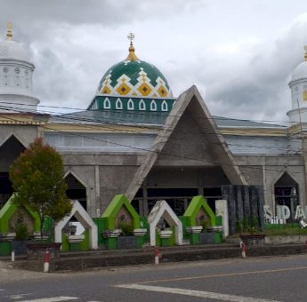 Dapat Bantuan Hibah, Pengurus Masjid Akbar Lappariaja: Terima Kasih Pak Gubernur Sulsel