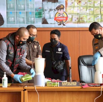 Polres Jakarta Pusat Tangkap Empat Pelaku Sindikat Narkoba