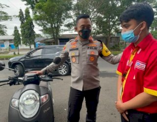 Bahagianya Karyawan Alfamart Ini, Motor Yang Hilang Diantarkan Kapolres Tasikmalaya
