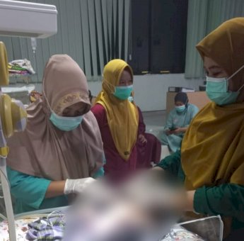 Dikira Kucing, Warga di Bulukumba Kaget Temukan Bayi Terbungkus Karung Depan Rumahnya
