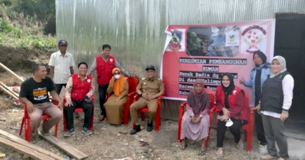 Dibantu Gubernur, Nenek Penjual Sapu Lidi di Jeneponto Akhirnya Punya Rumah