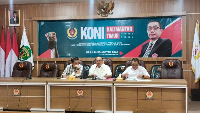 KONI Kaltim saat Jumpa Pers pengenalan pengurus baru, Kamis (10/03/2022). (Foto. Kurniawan/Republiknews.co.id)