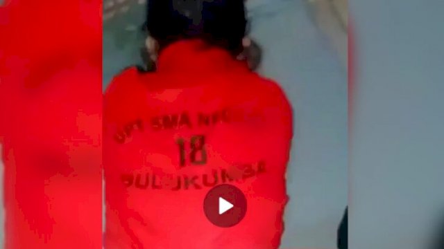 Beredar video Mesum dua sejoli di Bulukumba diduga pelajar SMA, Kamis (10/03/2022). (SC)