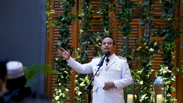 Andi Sudirman Sulaiman, berpidato pertama kali setelah dilantik sebagai Gubernur Sulsel oleh Presiden Jokowi, Kamis (10/03/2022). (Istimewa)