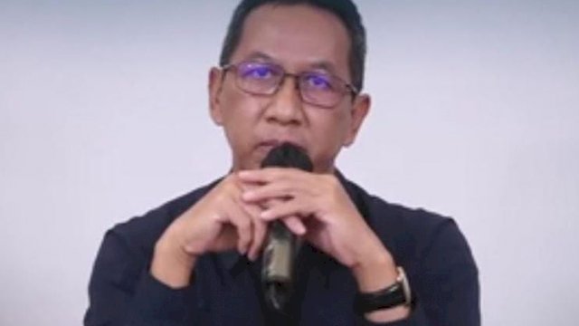 Sekretariat Presiden (Kasetpres) Heru Budi Hartono saat konfrensi pers di Hotel Novotel Balikpapan.