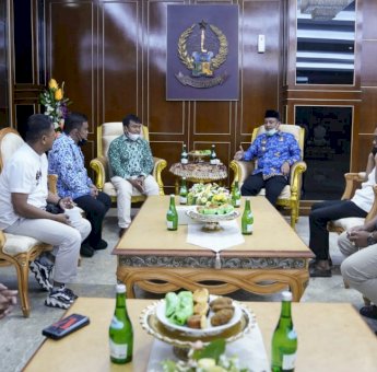 Gubernur Sulsel Minta PAPDESI Buat Program Nyata untuk Kemajuan Desa