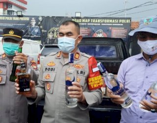 Jelang Bulan Ramadhan Polsek Palmerah Jakbar Grebek Penjual Miras, Ini Hasilnya