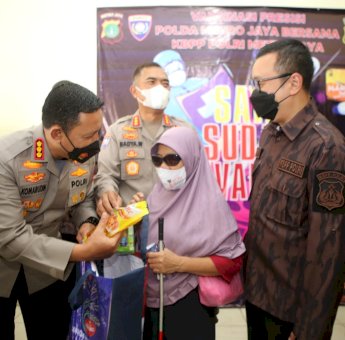 Vaksin Booster di Polres Metro Tangerang Kota Dapat Sembako