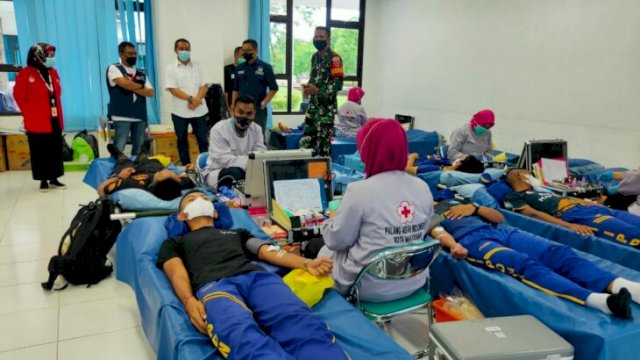 Kegiatan Donor Darah di IPDN Kampus Sulsel, di Desa Kampili, Kabupaten Gowa, Sabtu (19/03/2022). (Foto: Aswar/Staf PMI Kota Makassar)