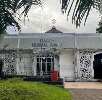Masjid Nurul Amir Kantor Gubernur Segera Direhab, BKAD Mulai Lelang Material Bangunan