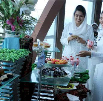 Buka Puasa di ON20 Aston Makassar, Pengunjung Dapat Nikmati Sunset Pantai Losari