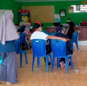 Kepala Puskesmas Lohia Kabupaten Muna Disebut Sewenang-wenang Ganti Tenaga Vaksinator