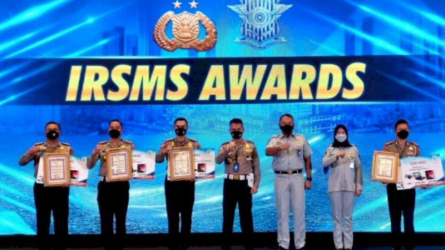 Ditlantas Polda Banten Raih Juara 1 Anugerah IRSMS Award 2021, Jumat (25/03/2022). (Ist)