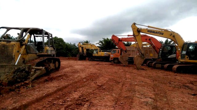 Tambang Ilegal yang berada di Kilometer 48, Kecamatan Samboja, Kutai Kartanegara, Kalimantan Timur. (Istimewa)