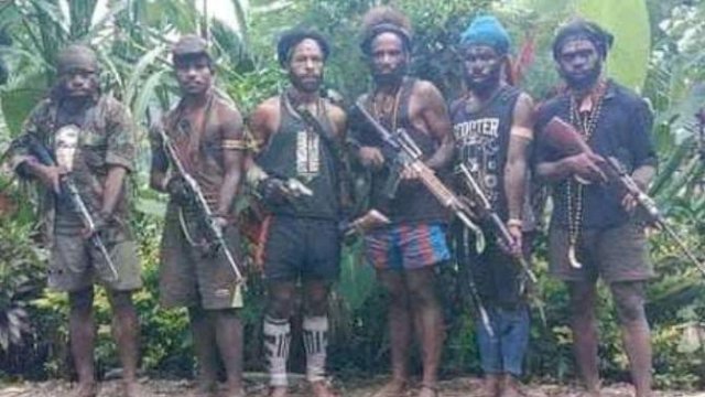Kelompok Separatis Teroris (KST) atau Kelompok Kriminal Bersenjata (KKB) Papua. (Istimewa)