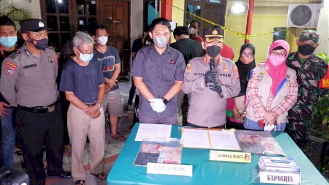 Kapolres Serang Kota AKBP Maruli Ahlies Hutapea saat Press Conference, Minggu (27/3/2022). (Istimewa)