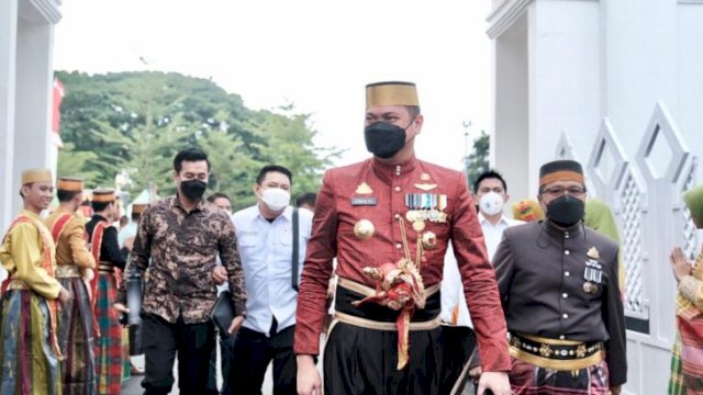 Bupati Gowa Adnan Purichta Ichsan, saat hadir dalam Peringatan Hari Jadi Bone Ke-692 Tahun, di Rumah Jabatan Bupati Bone, Kabupaten Bone, Senin (28/03/2022). (Ist)