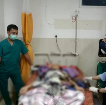 Dapat Pesan Warga di Bulukumba Sakit, Gubernur Minta RSUD Labuang Baji Makassar untuk Jemput dan Segera Tangani