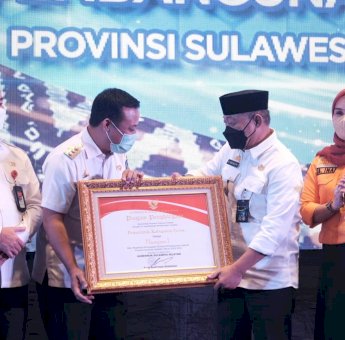 Pemkab Gowa Raih Penghargaan Capaian Kinerja Pembangunan di Musrenbang RKPD Provinsi