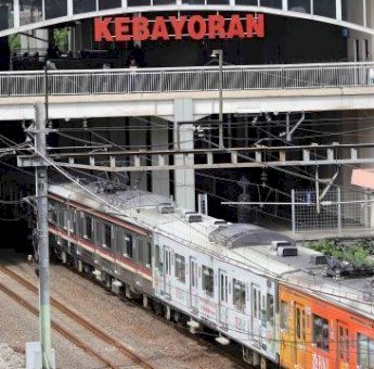 KRL Serpong Ditembak Jakarta Selatan, Ini Penjelasan KAI Commuter