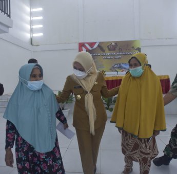 8000 PKL, Warung, dan Nelayan di Luwu Utara Terima Bantuan Tunai
