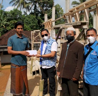 Legislator Pusat Sartono, Berdialog dan Bantu Warga Dongko Kabupaten Trengalek, dalam Kundapil ke Jawa Timur