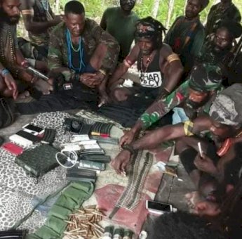 TNI Buru Komplotan OPM, Pelaku Penyerangan Patroli Kamtibmas di Paniai Papua Tengah