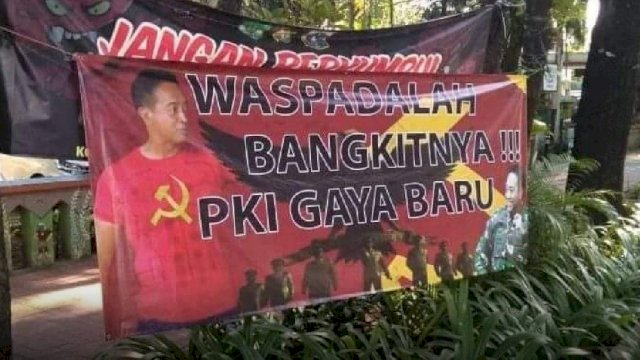 Spanduk Jenderal TNI Viral Soal Kebankitan PKI Gaya Baru (Istimewa)