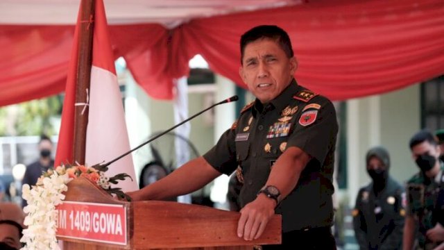 Pangdam XIV Hasanuddin Mayjen TNI Andi Muhammad saat melakukan kunjungan kerja di Kabupaten Gowa dengan mengunjungi Makodim 1409 Gowa, Jumat (08/04). (Ist)