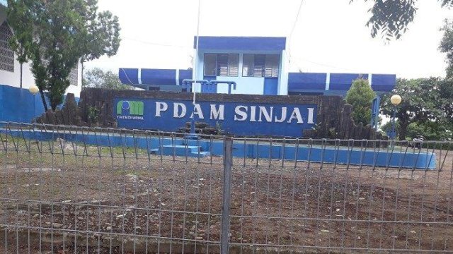 Kantor Perumda Air Minum Sinjai Bersatu. (Foto: Asrianto/Republiknews.co.id)