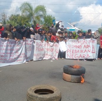 Suarakan 6 Poin Tuntutan, Aliansi Masyarakat Polman Demo 11 April 2022