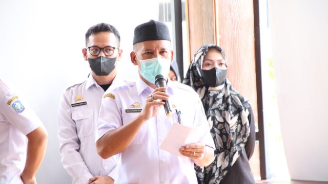 Dinas Kesehatan Kabupaten Soppeng melakukan pertemuan penyusunan rencana aksi I analisis situasi program penurunan stunting di Kabupaten Soppeng,di Hark Cafe dan Eatery Malaka Soppeng, Rabu (13/04/2022).